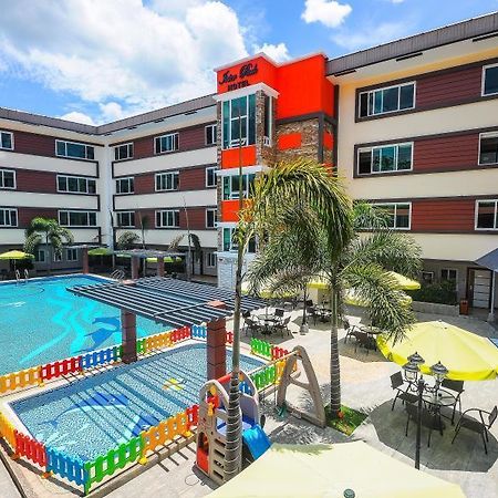 Interpark 호텔 Subic Bay 외부 사진